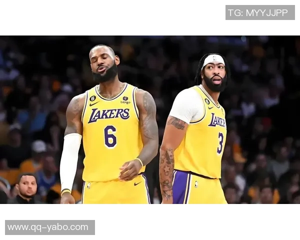 湖人近期表现低迷并非东詹责任缺乏攻防兼备球员与大个子成隐忧 湖人近期表现低迷并非东詹责任缺乏攻防兼备球员与大个子成隐忧