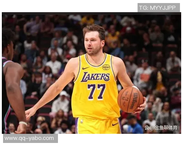 东契奇生涯第八次豪取45分10篮板5三分创历史新高超越哈登独享第一